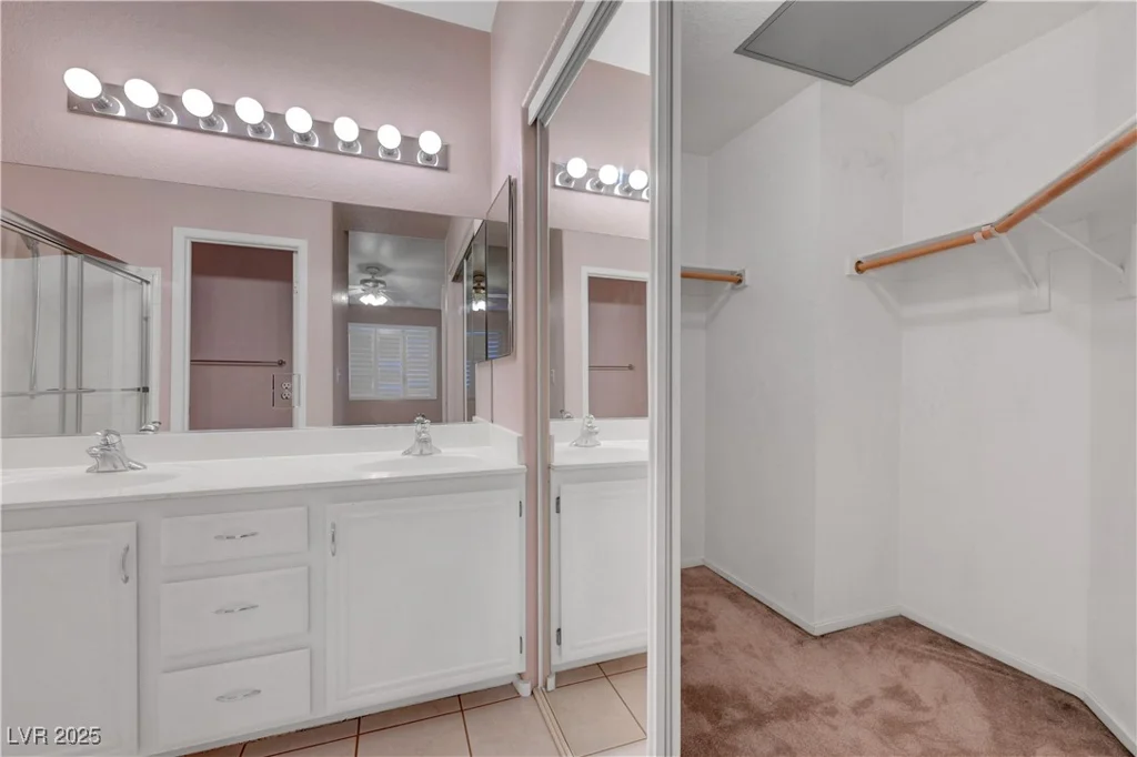 8012 Desire, Las Vegas, NV 89128