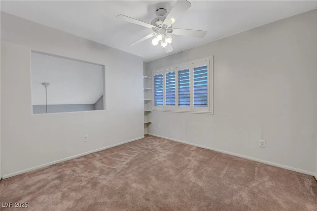 8012 Desire, Las Vegas, NV 89128