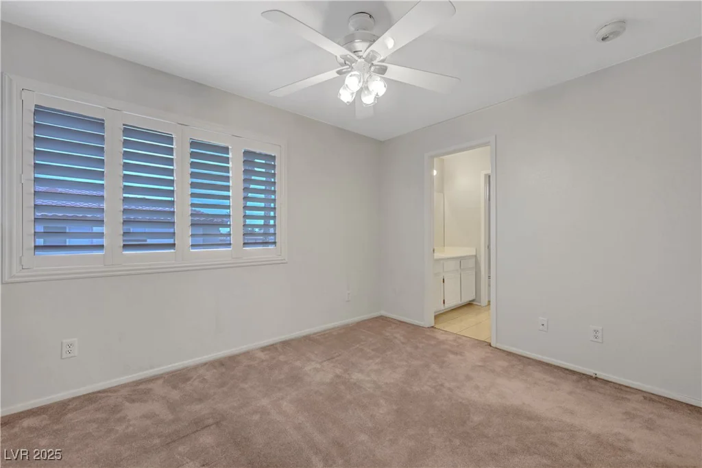 8012 Desire, Las Vegas, NV 89128