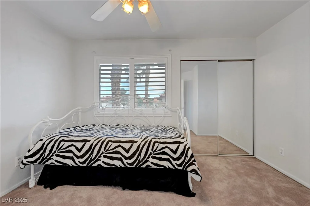 8012 Desire, Las Vegas, NV 89128
