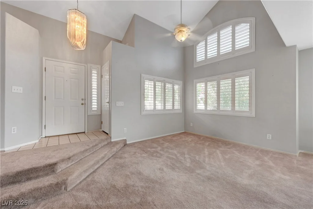 8012 Desire, Las Vegas, NV 89128