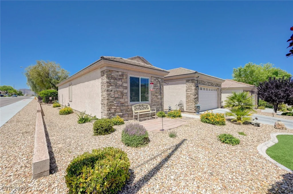 2545 Nashira, Henderson, NV 89044