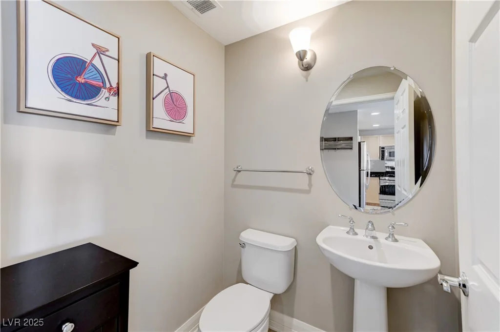 150 Las Vegas, Las Vegas, NV 89101