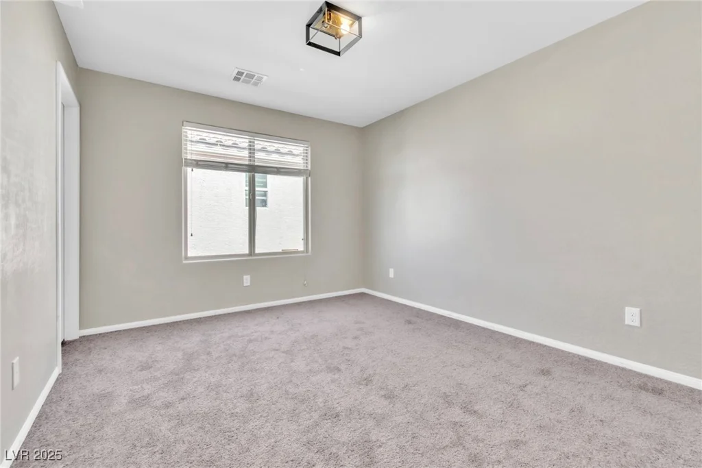 7624 Mallard Bay, Las Vegas, NV 89179