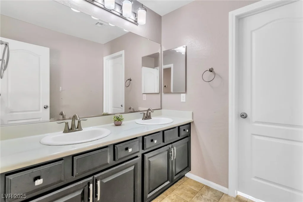 7624 Mallard Bay, Las Vegas, NV 89179