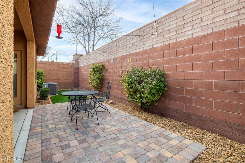 7611 Redcloud Peak St, Las Vegas, NV 89166