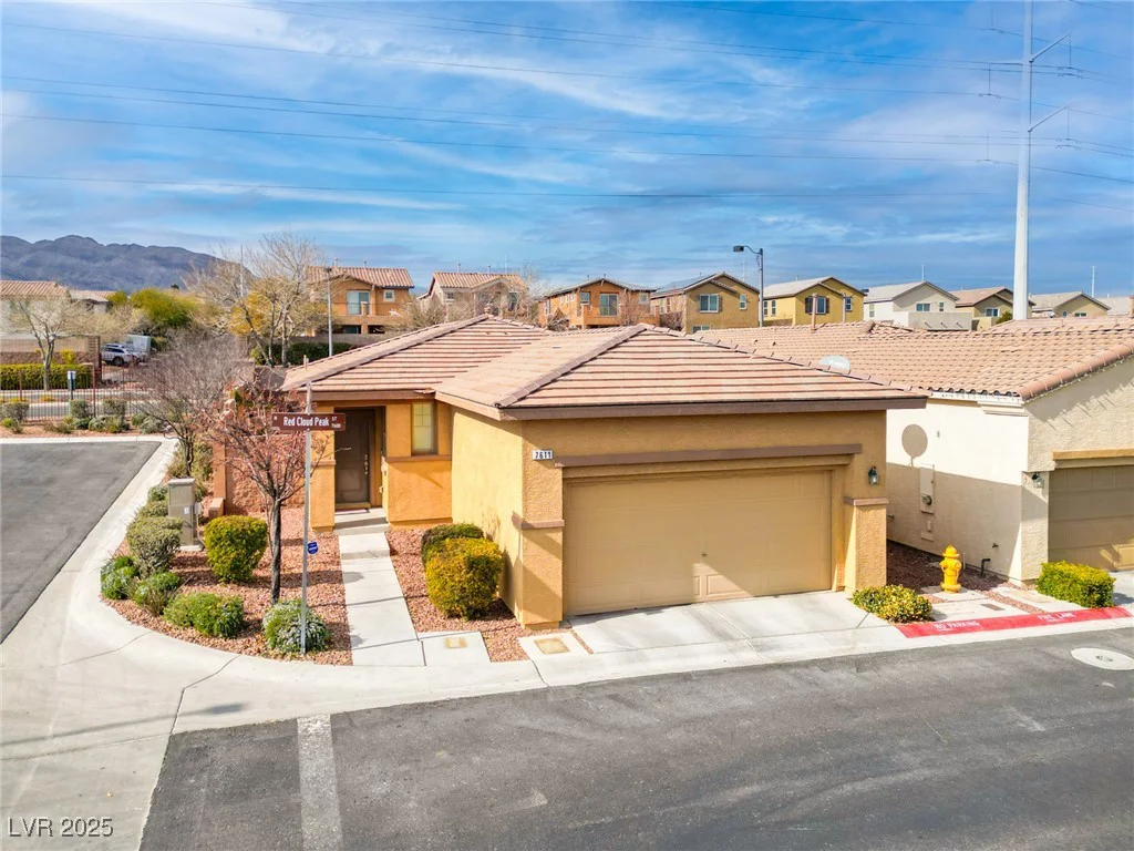 7611 Redcloud Peak St, Las Vegas, NV 89166