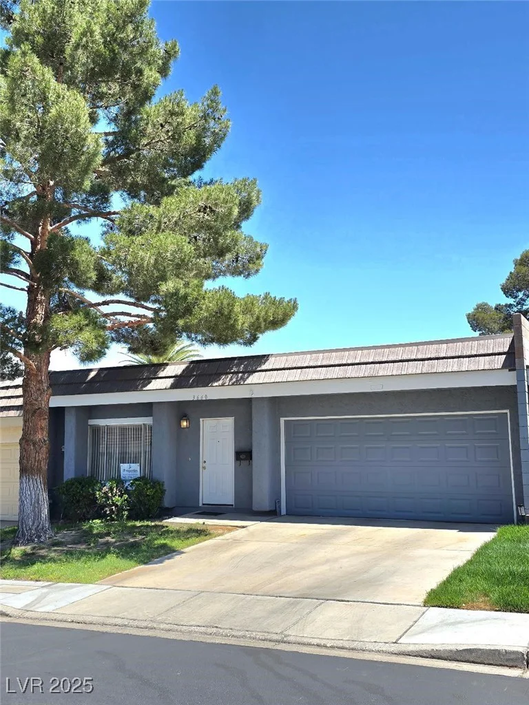 3660 Haverhill, Las Vegas, NV 89121