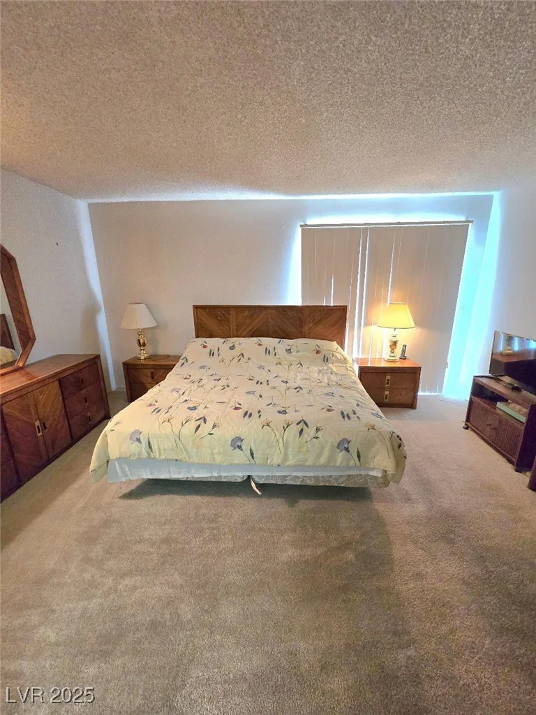 3660 Haverhill, Las Vegas, NV 89121