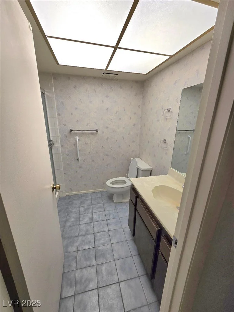3660 Haverhill, Las Vegas, NV 89121