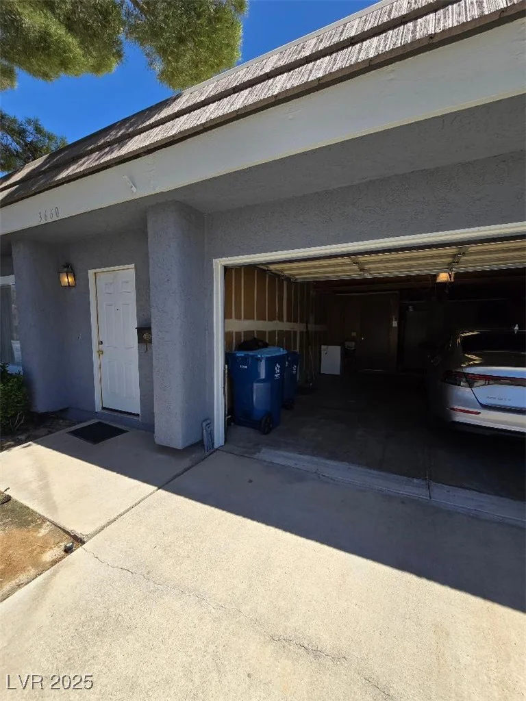 3660 Haverhill, Las Vegas, NV 89121