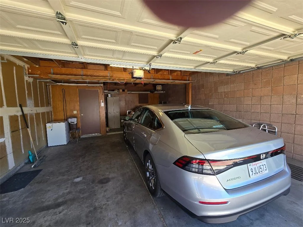 3660 Haverhill, Las Vegas, NV 89121