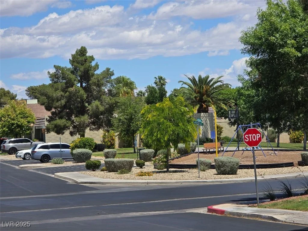 3660 Haverhill, Las Vegas, NV 89121