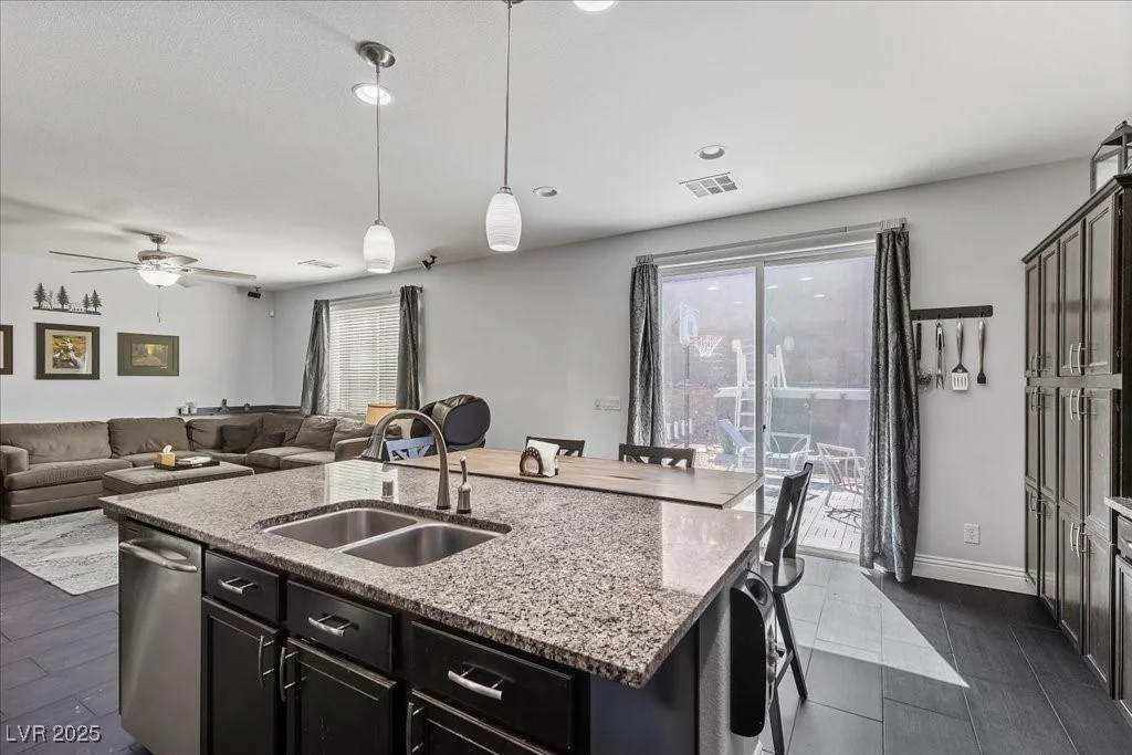 6857 Stone Tower, Las Vegas, NV 89149
