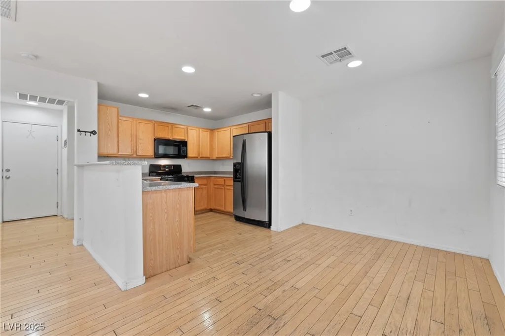 10638 Pueblo Springs, Las Vegas, NV 89183