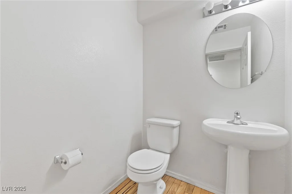 10638 Pueblo Springs, Las Vegas, NV 89183