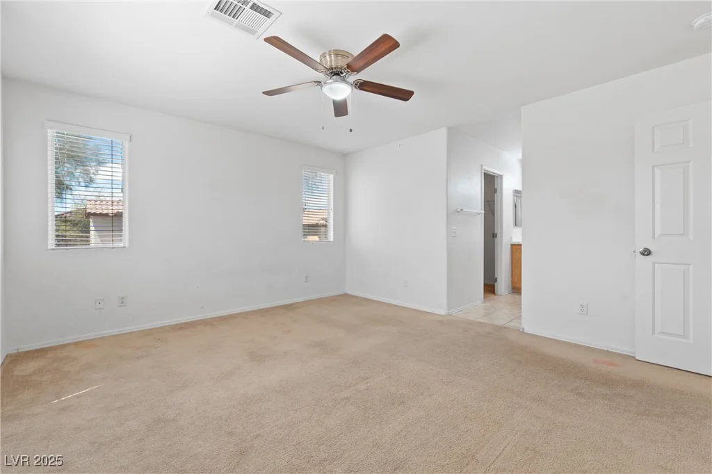 10638 Pueblo Springs, Las Vegas, NV 89183
