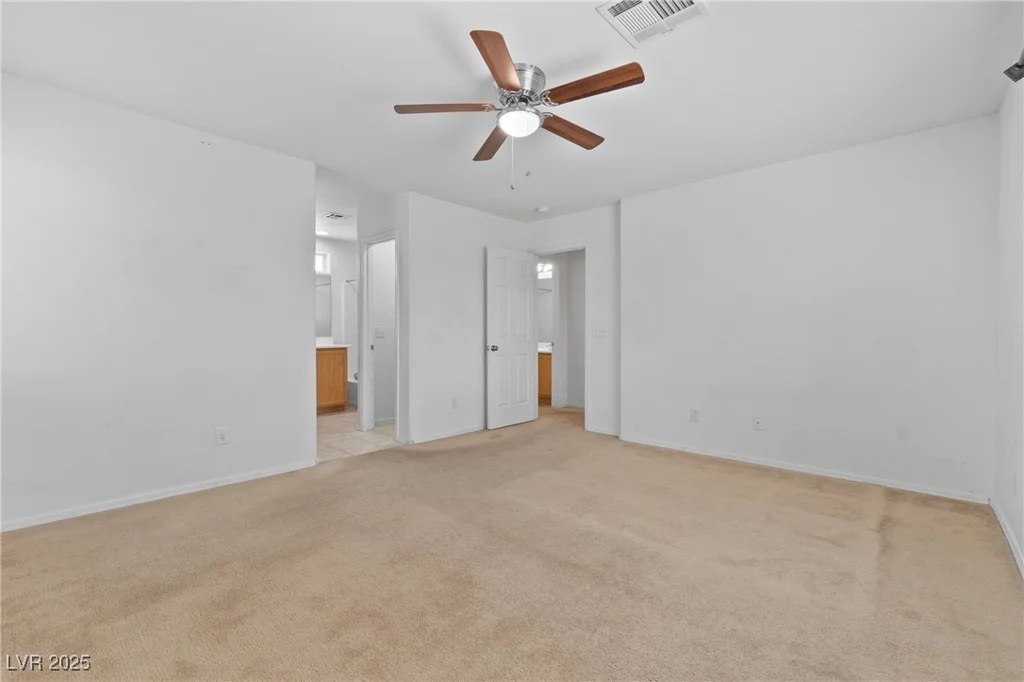10638 Pueblo Springs, Las Vegas, NV 89183