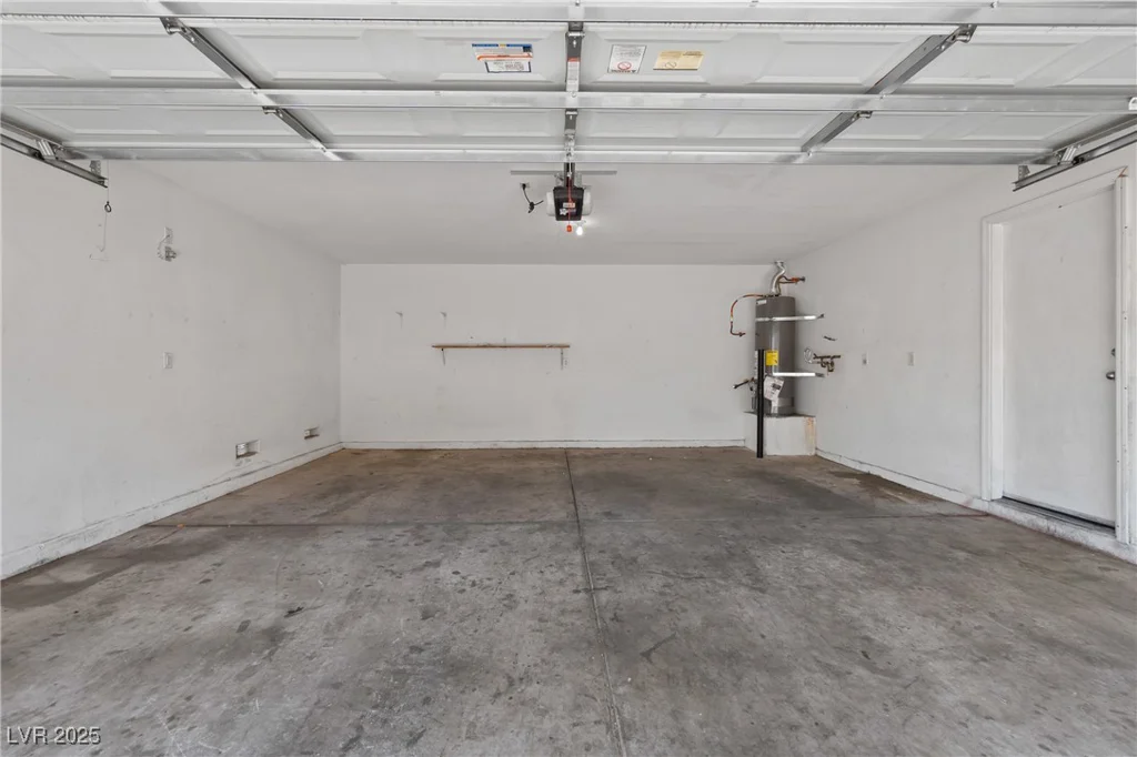 10638 Pueblo Springs, Las Vegas, NV 89183
