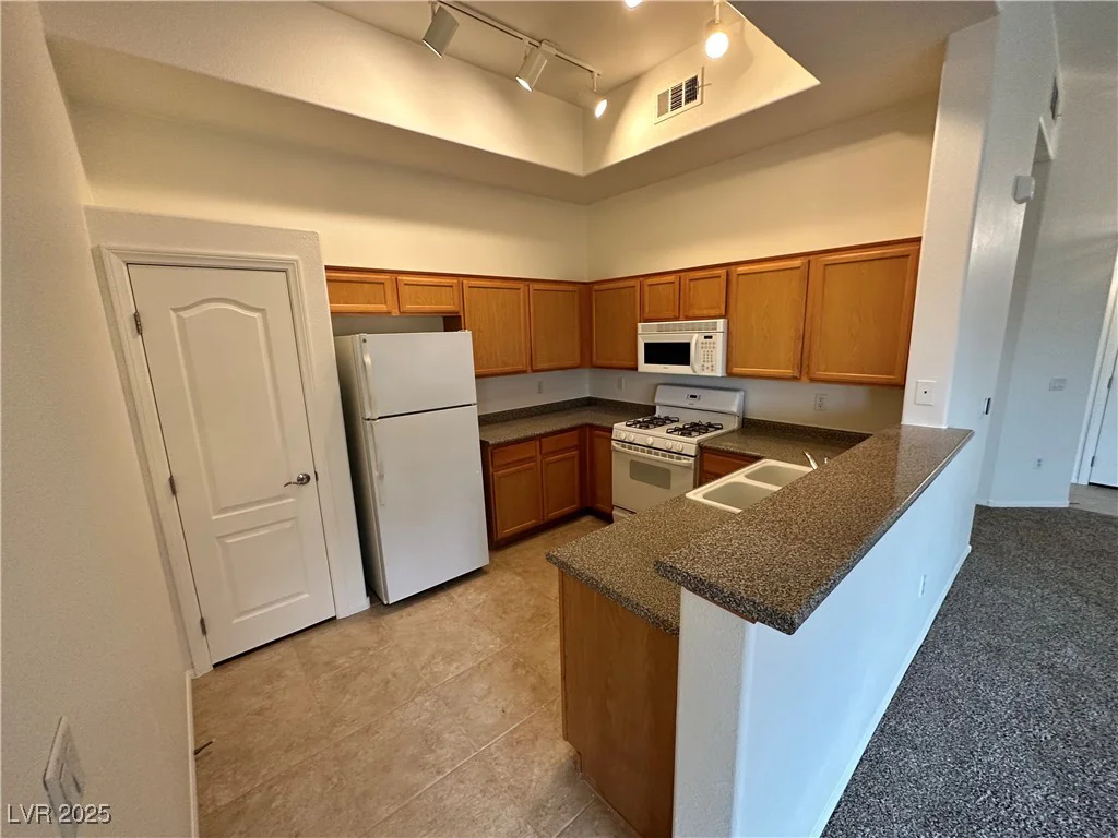 3354 Indian Shadow, Las Vegas, NV 89129