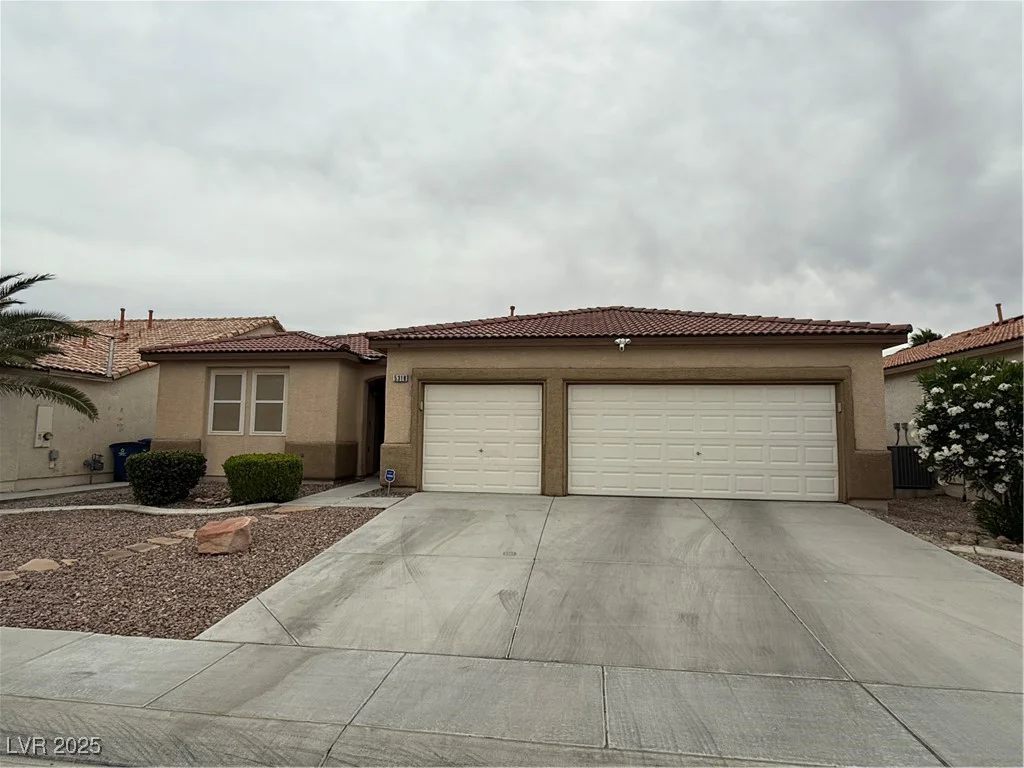 5318 Rio Eldorado, North Las Vegas, NV 89031