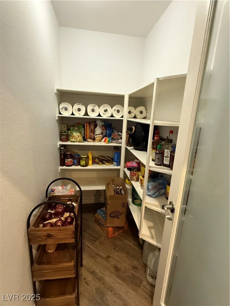 5318 Rio Eldorado, North Las Vegas, NV 89031