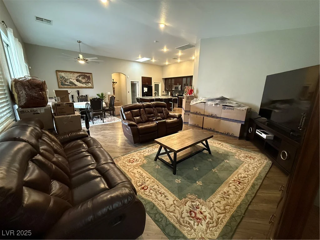 5318 Rio Eldorado, North Las Vegas, NV 89031
