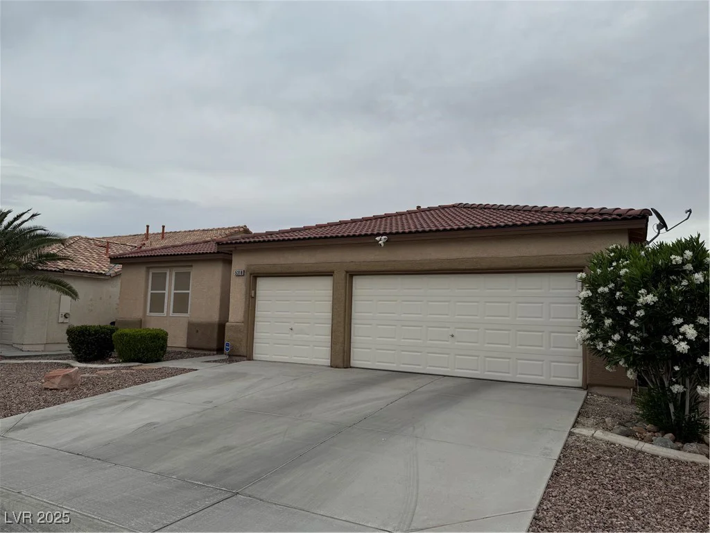 5318 Rio Eldorado, North Las Vegas, NV 89031