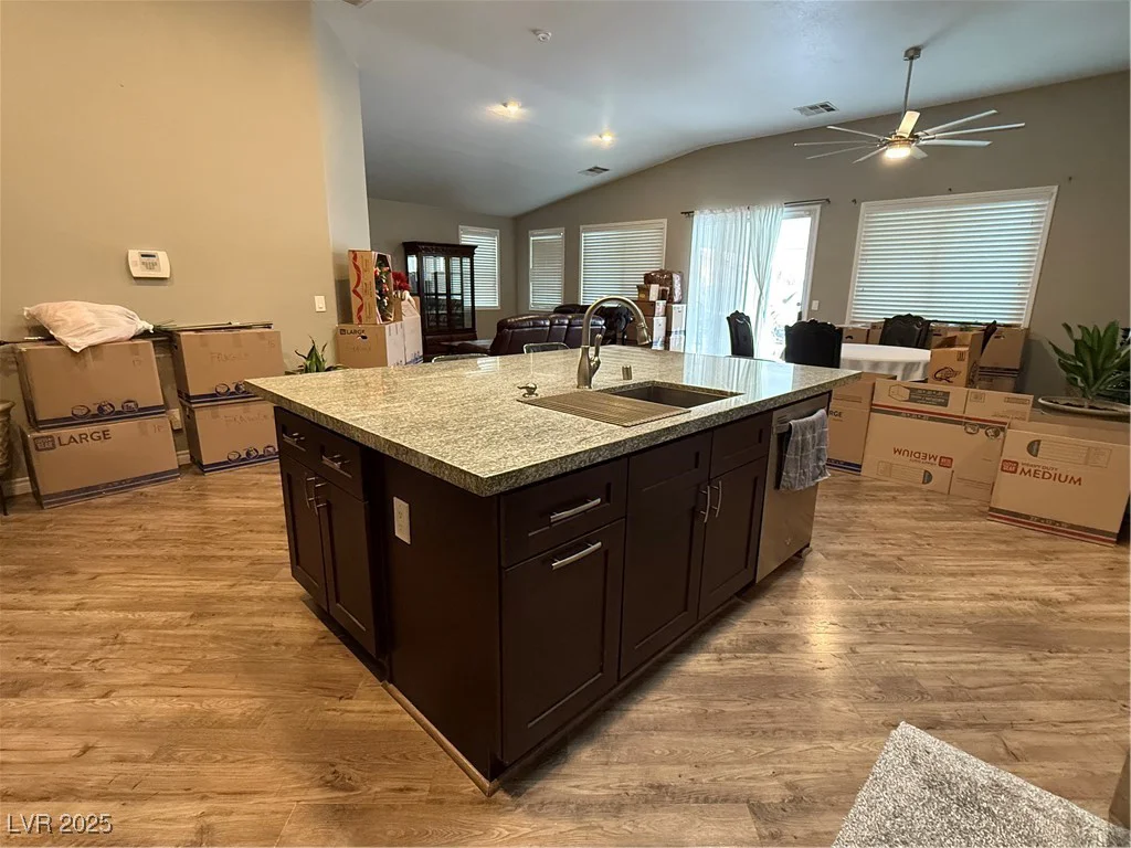 5318 Rio Eldorado, North Las Vegas, NV 89031
