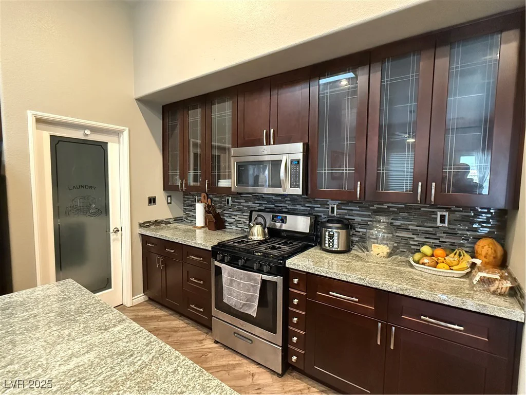 5318 Rio Eldorado, North Las Vegas, NV 89031
