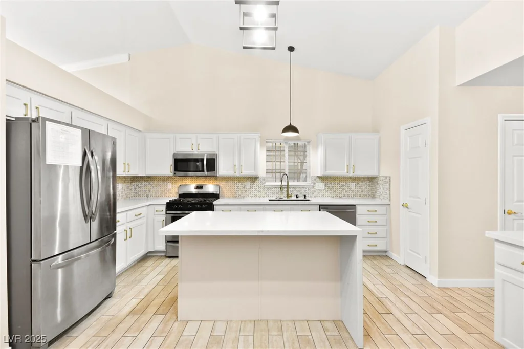 5009 Elm Grove, Las Vegas, NV 89130
