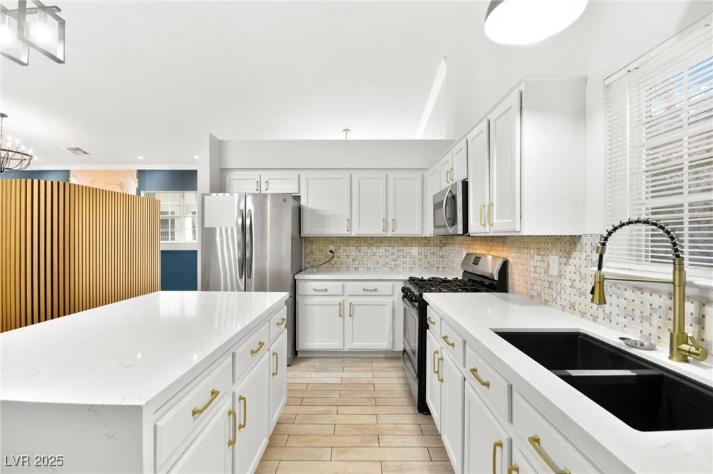 5009 Elm Grove, Las Vegas, NV 89130