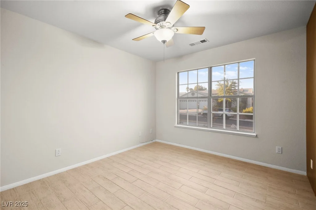 5009 Elm Grove, Las Vegas, NV 89130