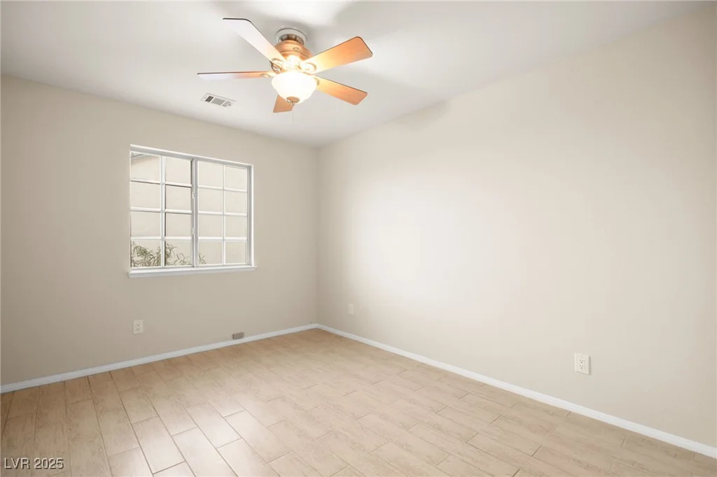 5009 Elm Grove, Las Vegas, NV 89130