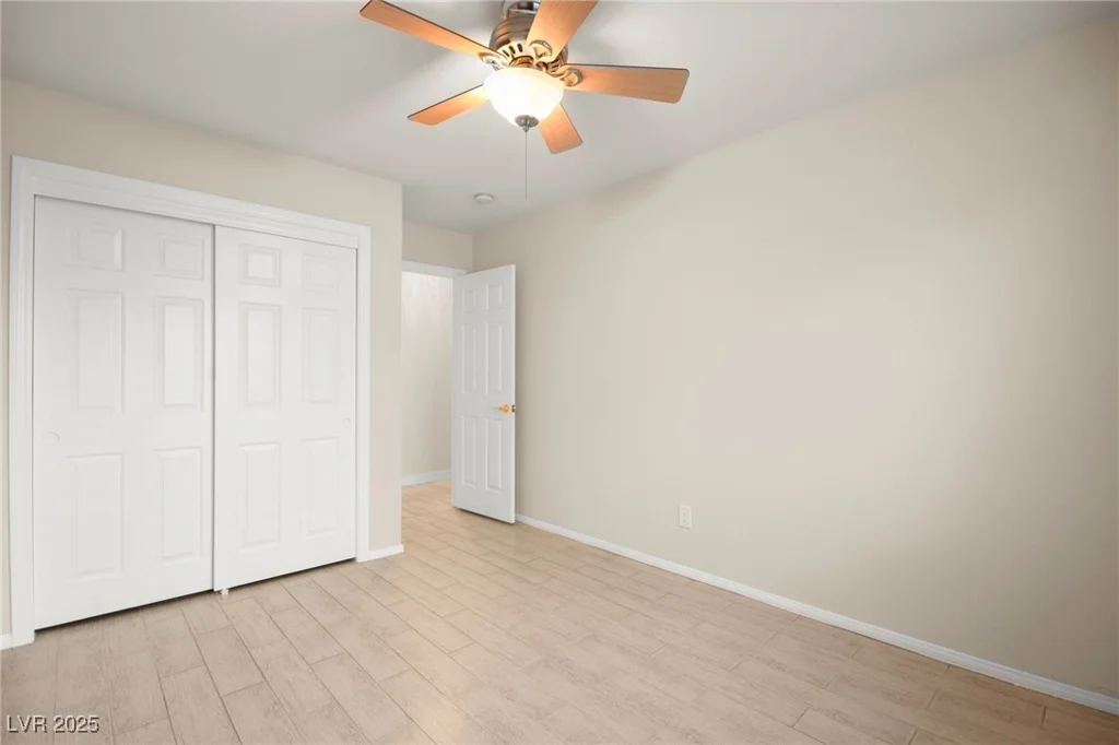 5009 Elm Grove, Las Vegas, NV 89130