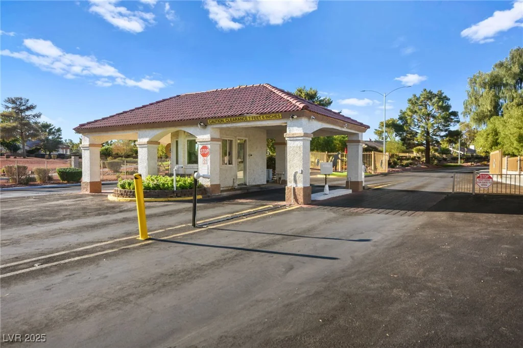 5009 Elm Grove, Las Vegas, NV 89130