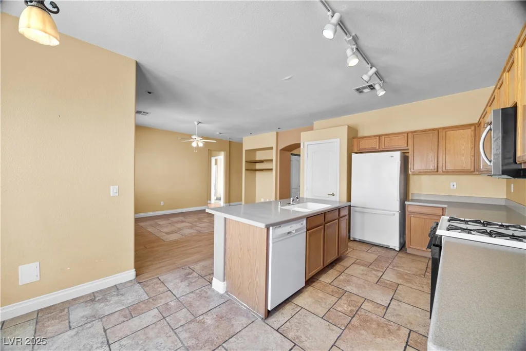 6088 Gulf Island, Las Vegas, NV 89156