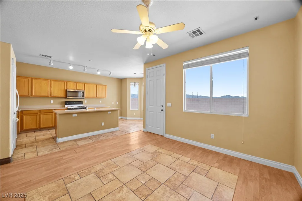 6088 Gulf Island, Las Vegas, NV 89156