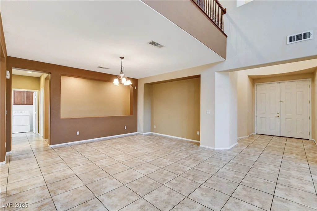 5949 Casa Coronado, Las Vegas, NV 89131