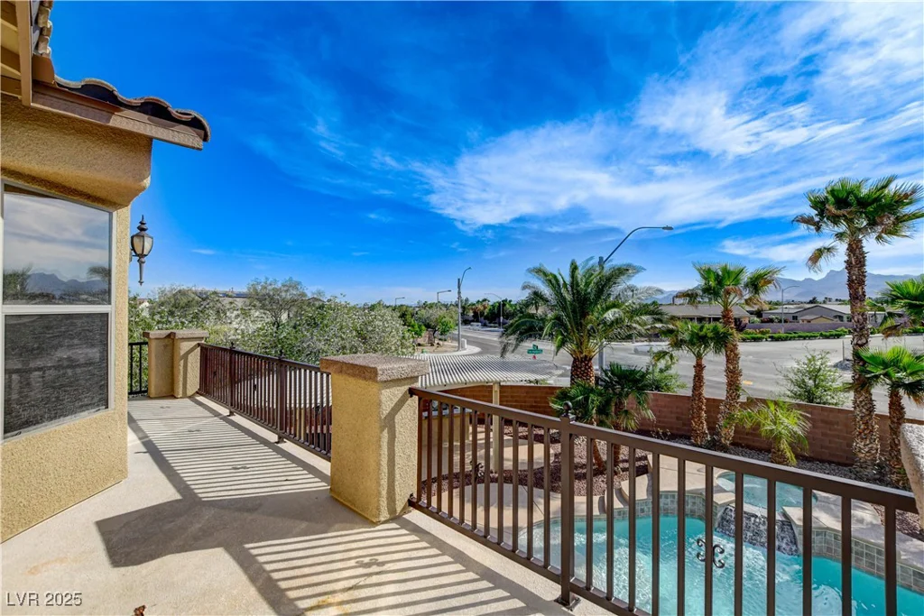 5949 Casa Coronado, Las Vegas, NV 89131