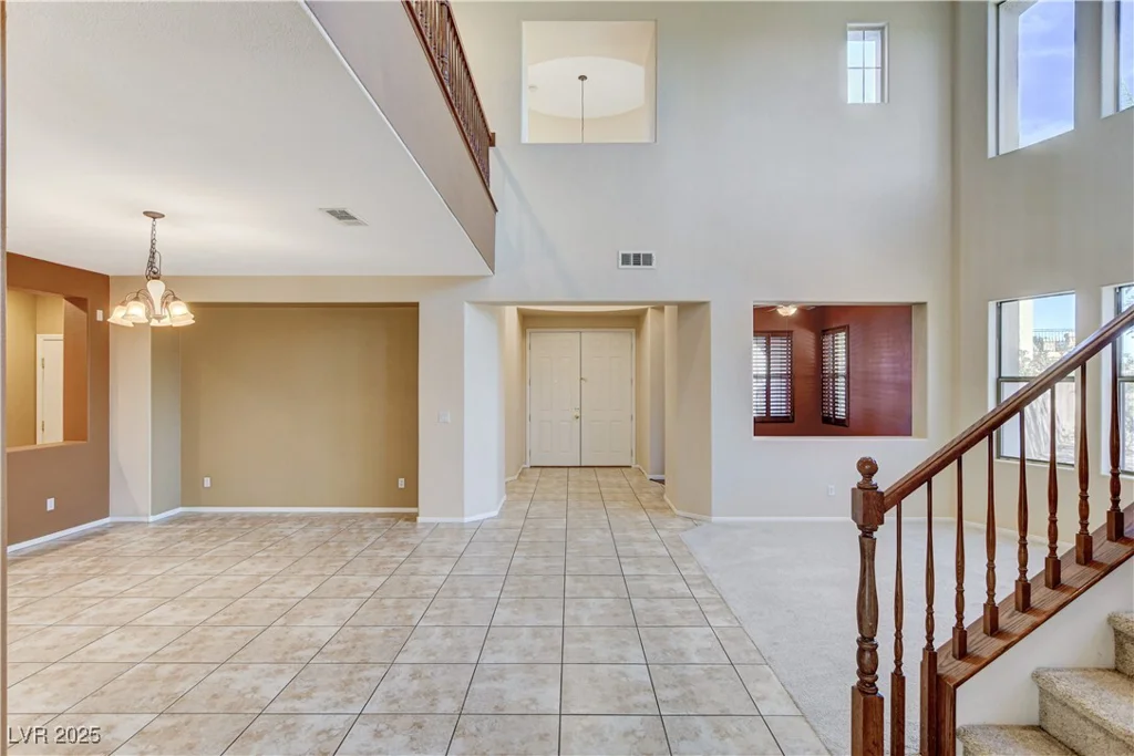 5949 Casa Coronado, Las Vegas, NV 89131
