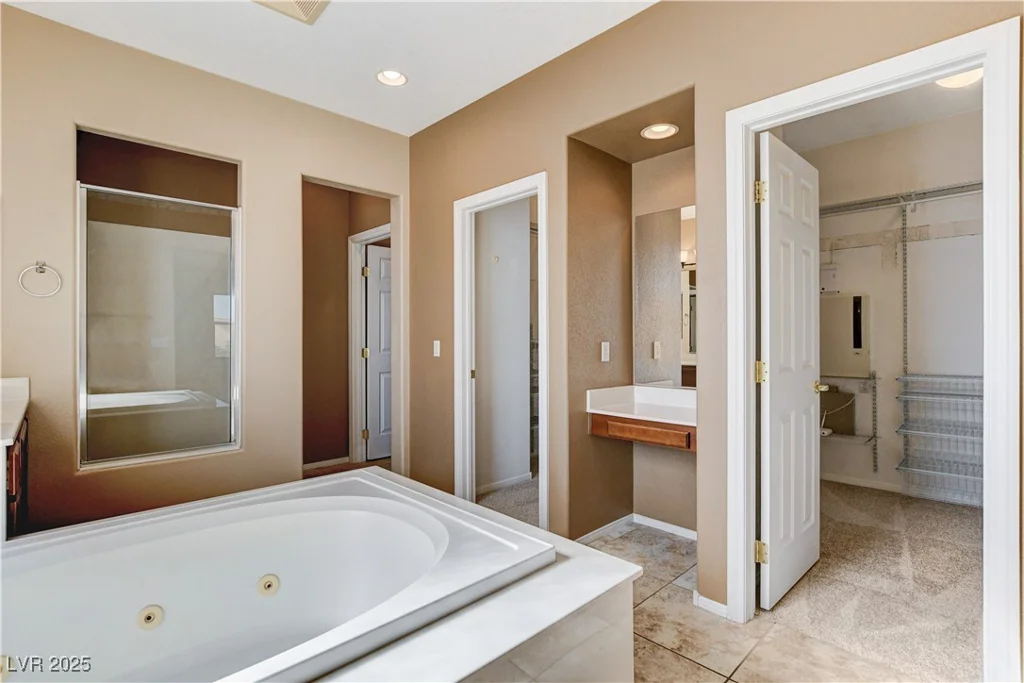 5949 Casa Coronado, Las Vegas, NV 89131