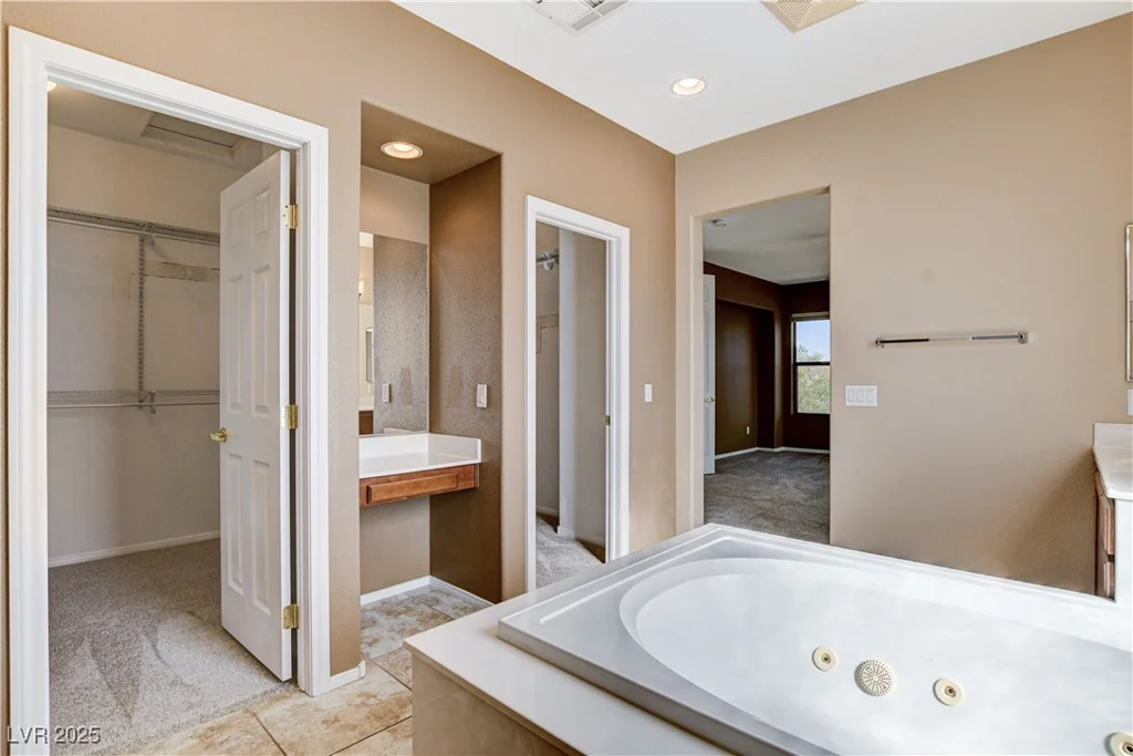 5949 Casa Coronado, Las Vegas, NV 89131