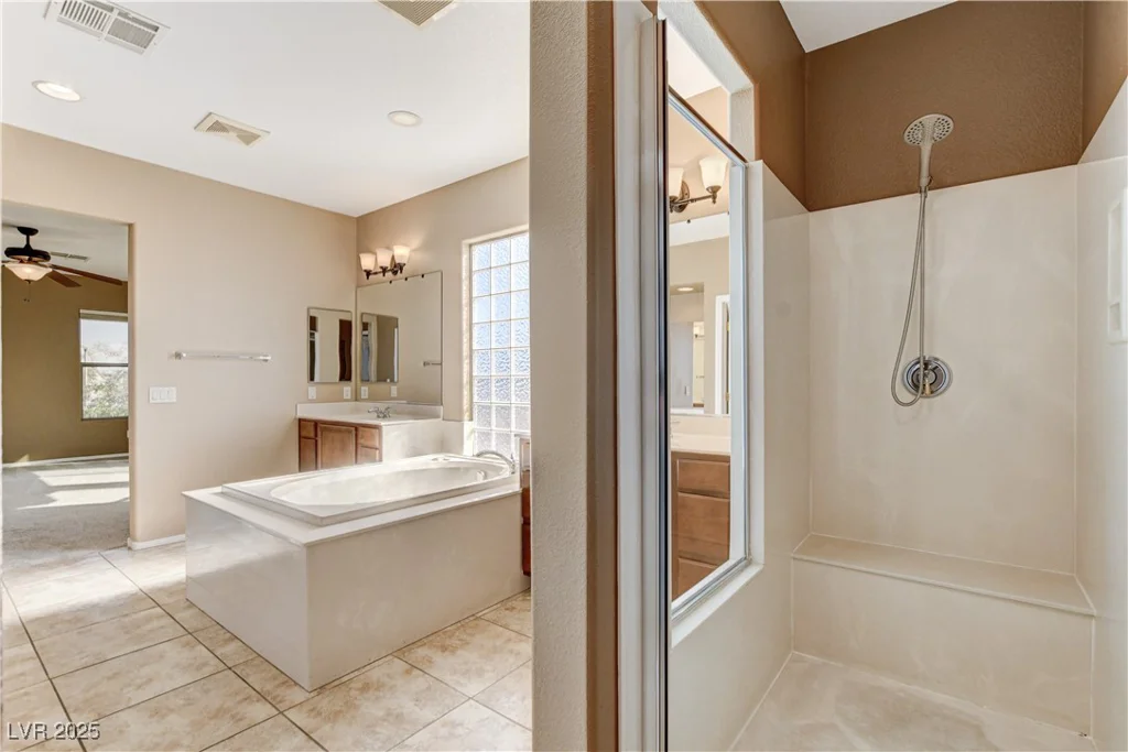 5949 Casa Coronado, Las Vegas, NV 89131