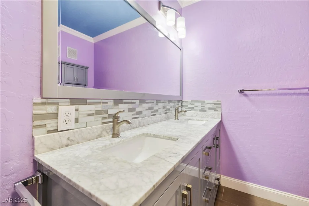 6655 Flaminian, North Las Vegas, NV 89084