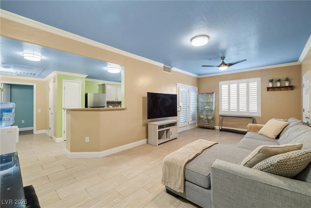 6655 Flaminian, North Las Vegas, NV 89084