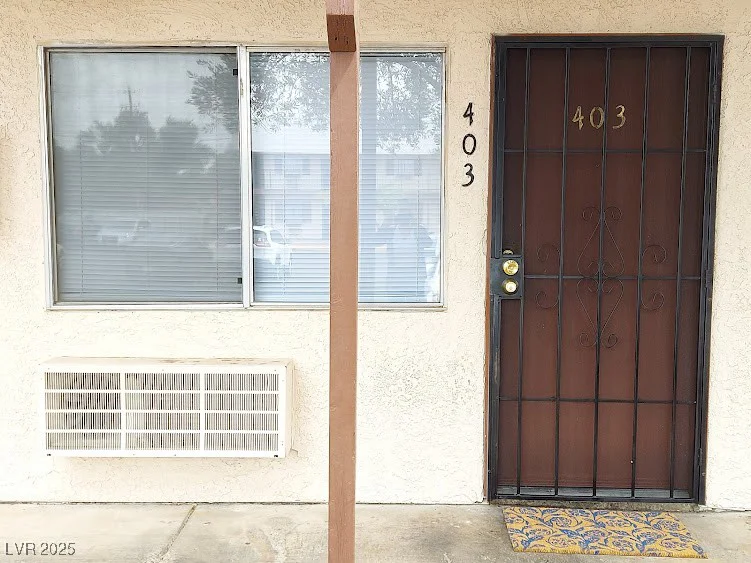 4955 Jeffreys, Las Vegas, NV 89119