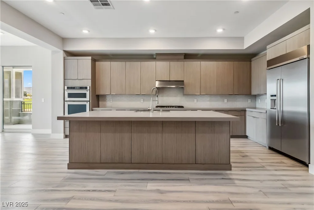 9125 Las Manaitas, Las Vegas, NV 89144