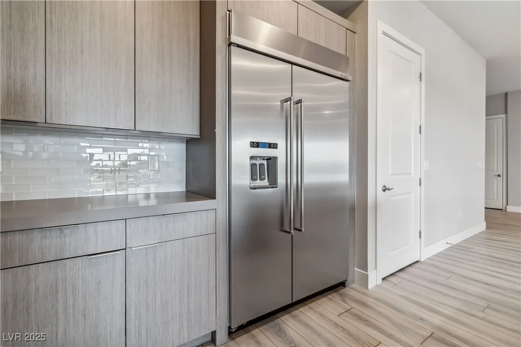 9125 Las Manaitas, Las Vegas, NV 89144