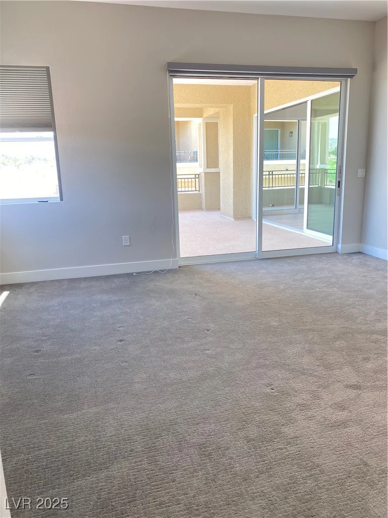 9125 Las Manaitas, Las Vegas, NV 89144